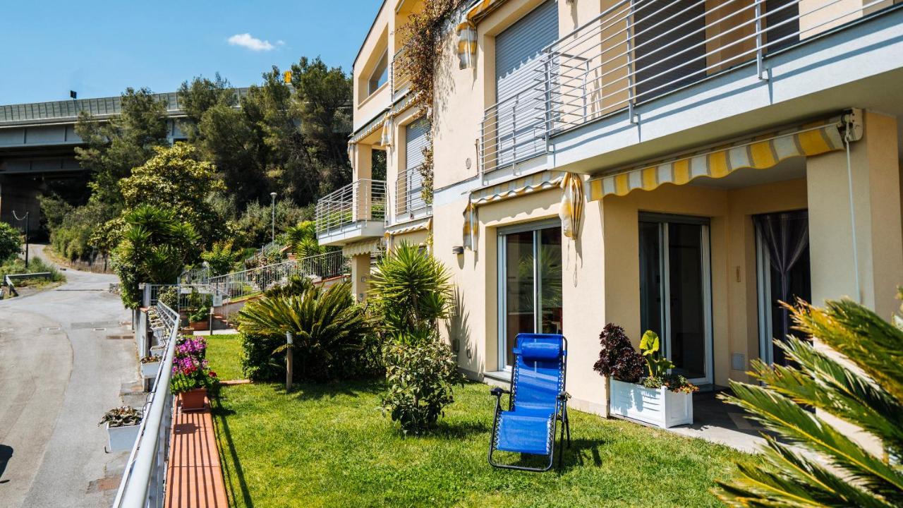 Italianway - Delle Ginestre 28 Apartamento Marina dʼMarina dʼAndora Exterior foto